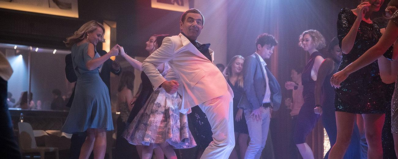 Rowan Atkinson en una escena de baile de la última película ‘Johnny English: De nuevo en acción'. Foto: IMDb