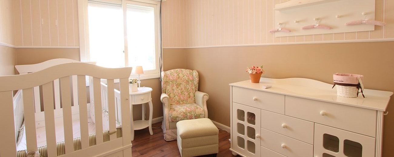 Para decorar la habitación del bebé hay que tomar en cuenta los colores, los muebles, la temperatura del espacio, los accesorios y la funcionalidad del lugar. Foto: Pixabay