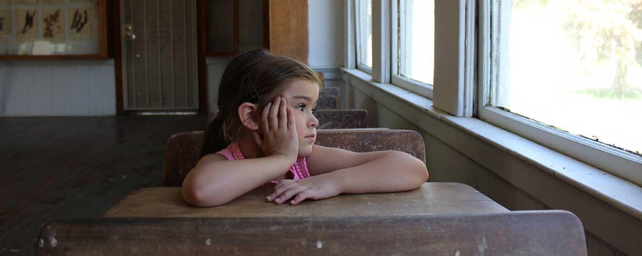 Unos 35,5 millones de niños en todo el mundo se quedan solos en casa sin supervisión de un adulto. Foto: Pixabay