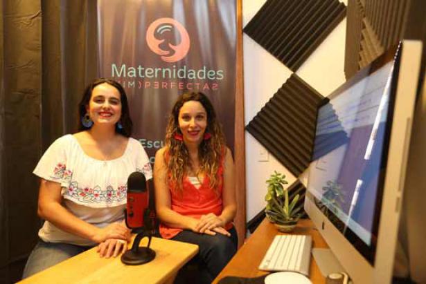 María Paz y Cone realizan sus grabaciones en un estudio casero. Fotos: Vicente Costales / FAMILIA