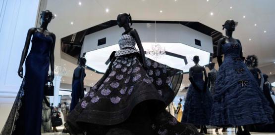 La exposición Christian Dior: El diseñador de sueños se presenta en Londres hasta febrero del 2019. Foto: Will Oliver / EFE