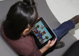 Los padres deben controlar el uso de la tecnología en los niños