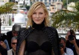 Cate Blanchett en una sesión de fotos. Foto AFP
