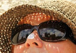 Foto referencial: Durante el verano es bueno protegerse del sol porque puede producir cáncer de piel. Es recomendable usar un buen producto para evitar que el sol cause estragos en nuestra piel. Pixabay