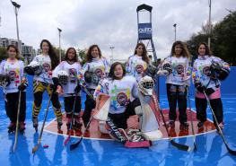 Katari Girls Hockey Team se formó en noviembre de 2017.  El grupo Quito Patina es donde empezaron algunas de sus integrantes. Foto: Julio Estrella / FAMILIA
